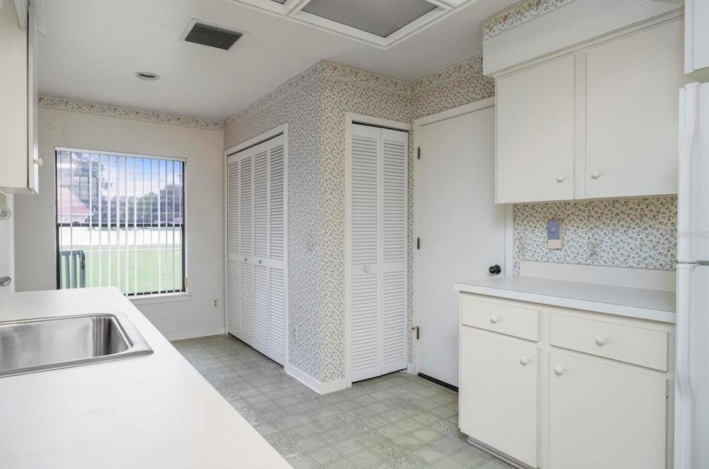 2614 Bent Hickory Cir, Longwood FL  32779-3627 exterior