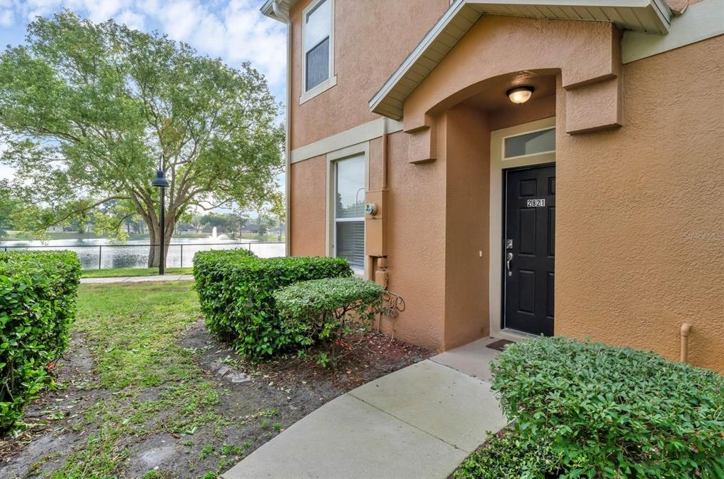 2821 Pine Oak Trl, Sanford, FL 32773