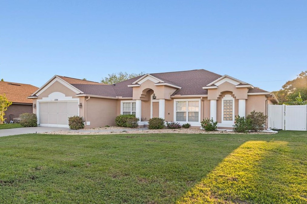 2364 Academy Ave, Deltona, FL 32738