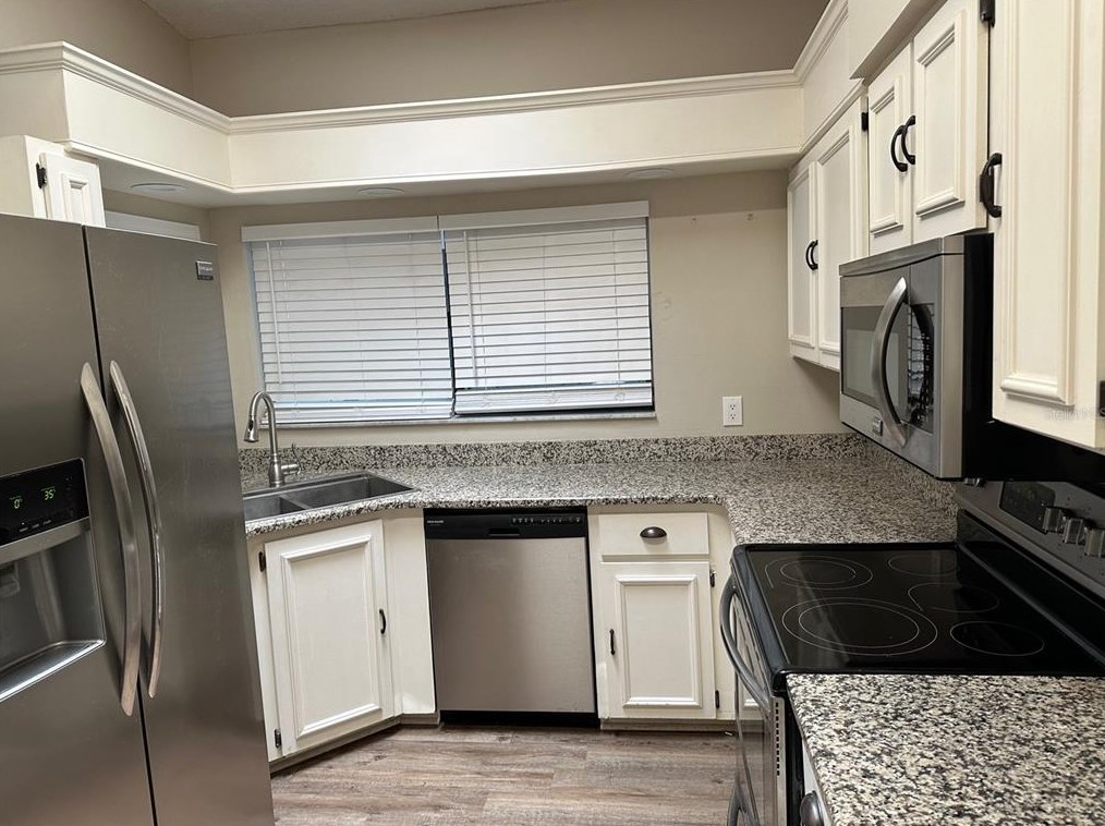 101 Windsong Ct, Lake Mary FL  32746-3330 exterior