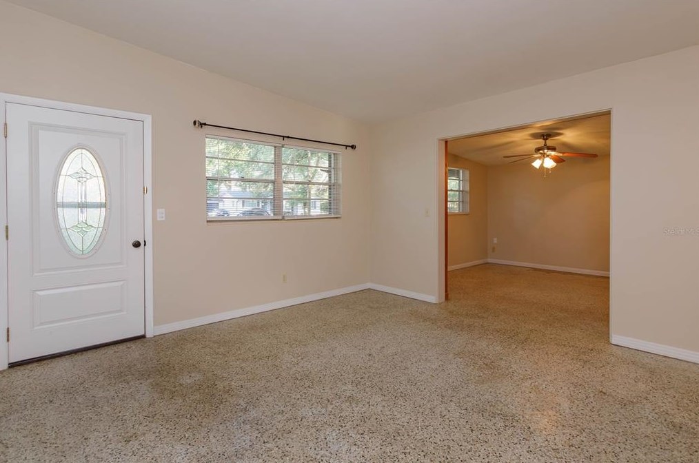 213 James Dr, Winter Garden FL  34787-2822 exterior