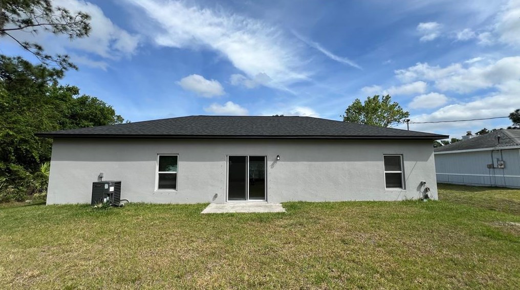 674 Toni St, Melbourne, FL 32908-3301