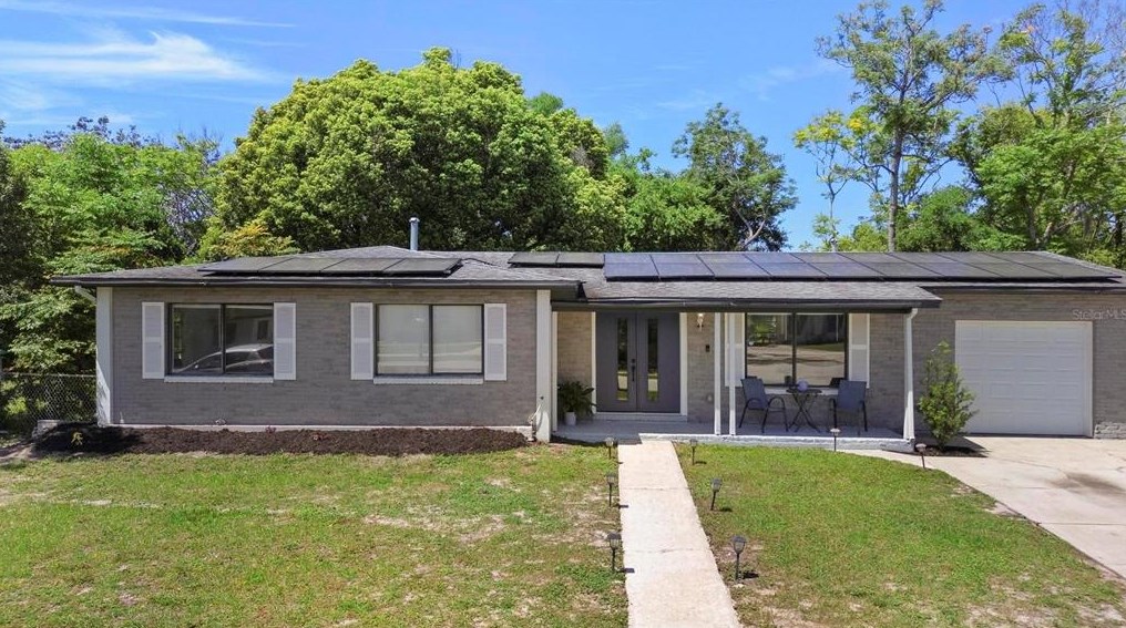 674 Wing Ter, Deltona FL  32725-7038 exterior