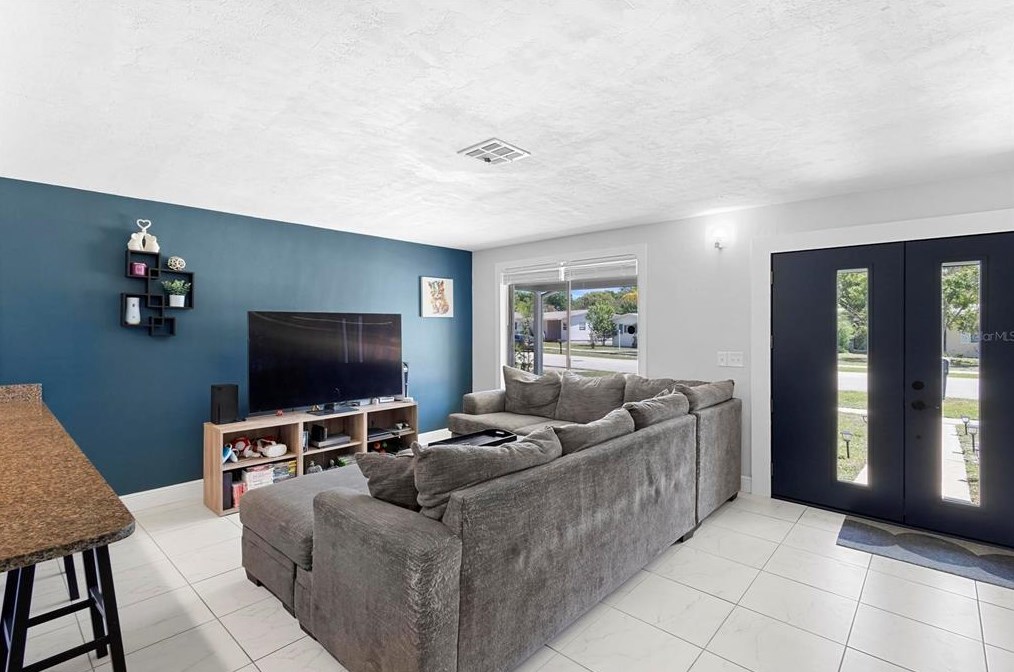 674 Wing Ter, Deltona FL  32725-7038 exterior