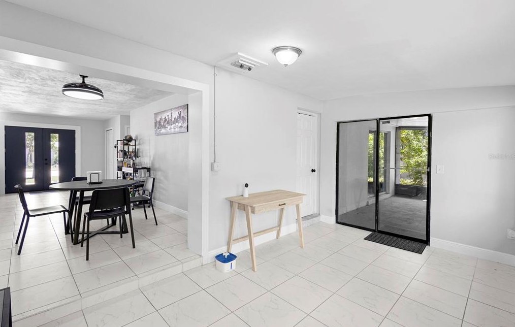 674 Wing Ter, Deltona FL  32725-7038 exterior