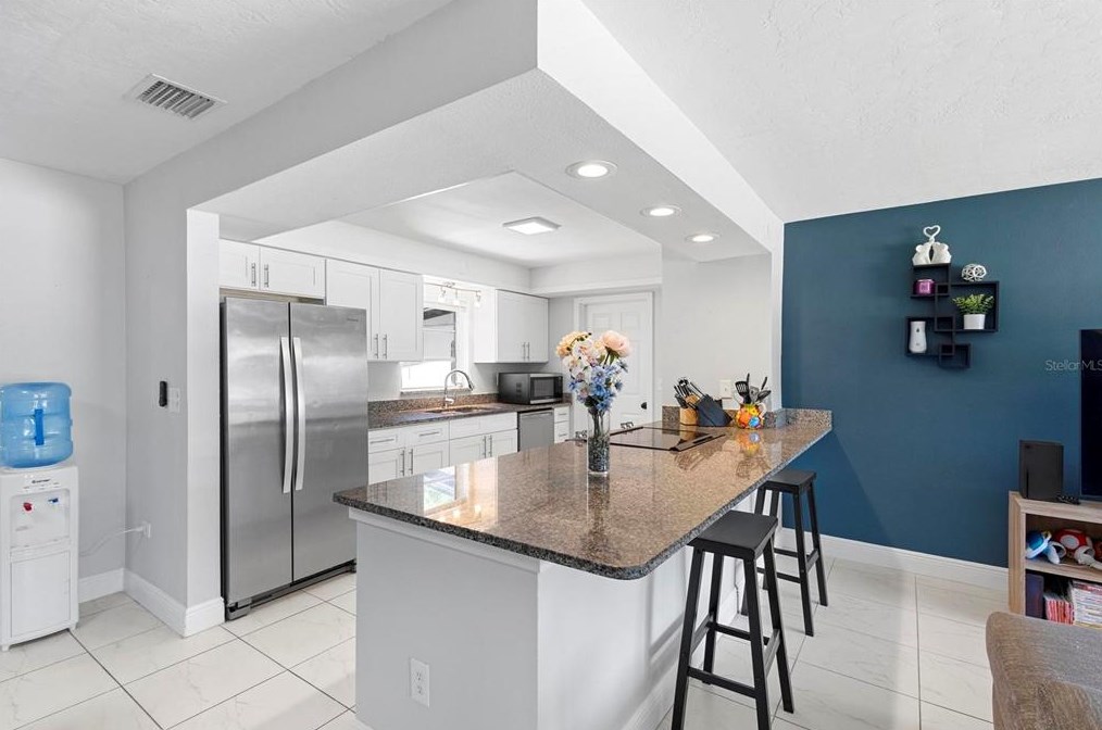 674 Wing Ter, Deltona FL  32725-7038 exterior