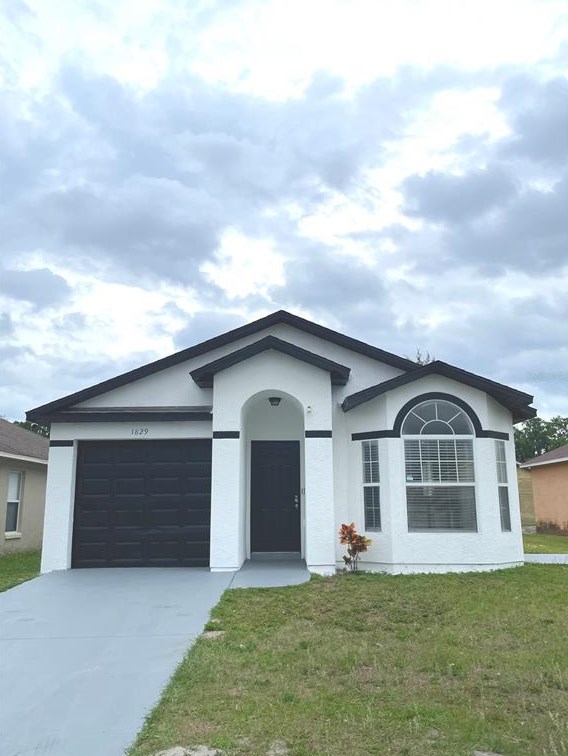 1829 Lacy Ln, Sanford, FL 32771