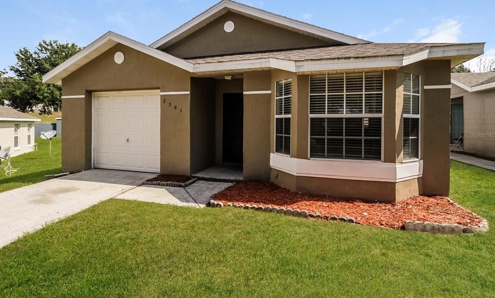 7591 Groveoak Dr, Orlando, FL 32810