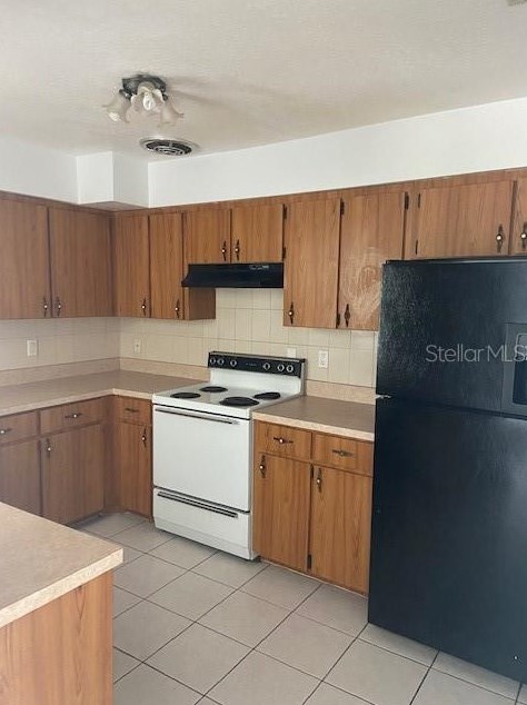 1452 Falmouth Ave, Deltona, FL 32725