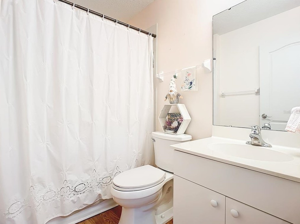 38 Old Macon Dr, Ormond Beach FL  32174-7399 exterior