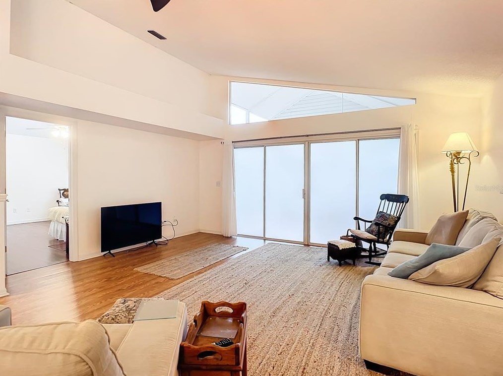 38 Old Macon Dr, Ormond Beach FL  32174-7399 exterior