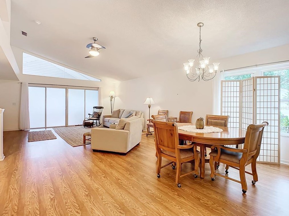 38 Old Macon Dr, Ormond Beach FL  32174-7399 exterior