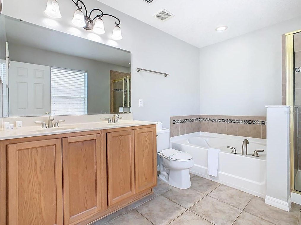 615 Kettering Rd, Davenport FL  33897-7740 exterior