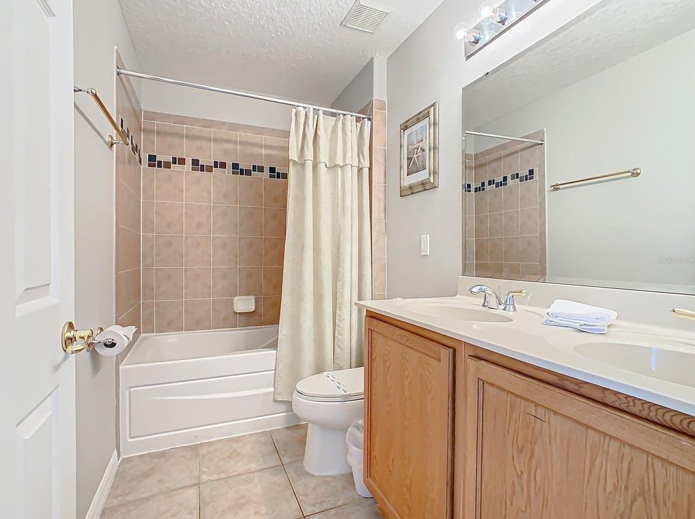 615 Kettering Rd, Davenport FL  33897-7740 exterior