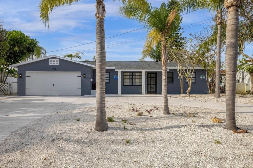 253 94th Ave Ne, Saint Petersburg, FL 33702