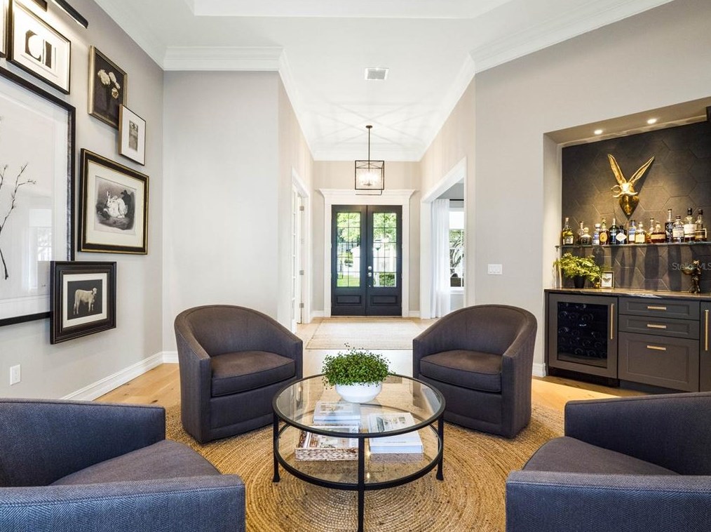 1070 Nash Dr, Kissimmee FL  34747-4319 exterior