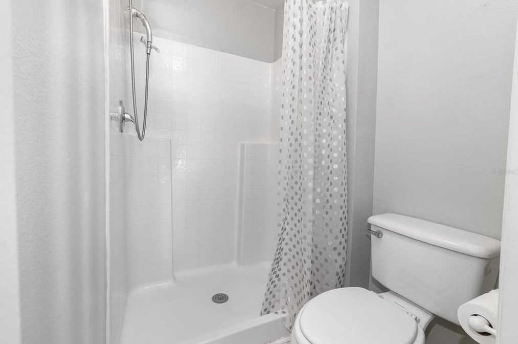 3507 Stonefield Dr, Orlando FL  32826-4286 exterior