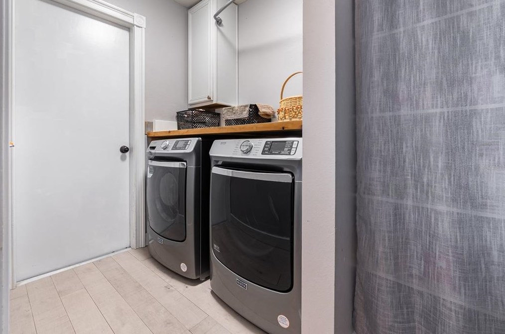 3507 Stonefield Dr, Orlando FL  32826-4286 exterior