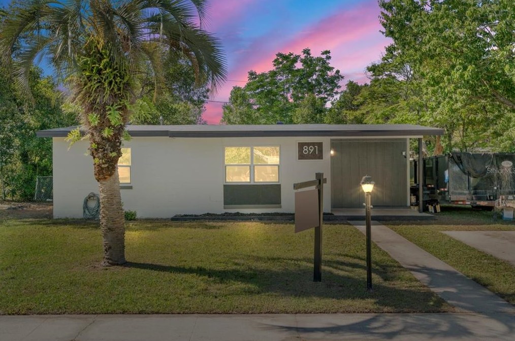 891 Horizon St, Deltona, FL 32725