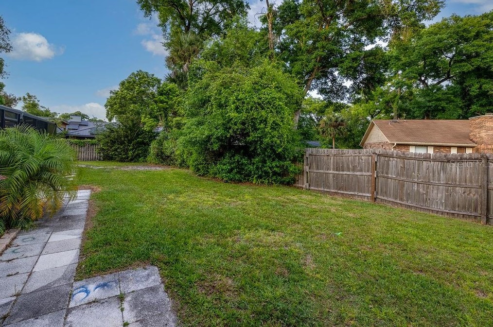 717 Briarcrest Dr, Orange City FL  32763-7635 exterior