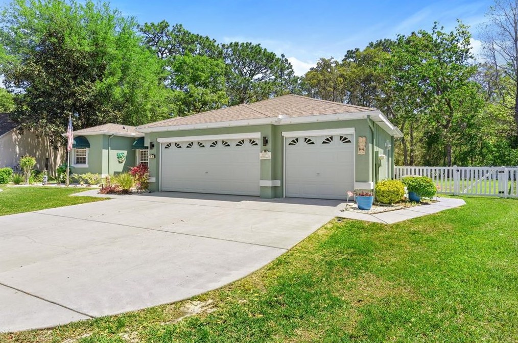 13 Dahoon Ct, Homosassa, FL 34446-3917