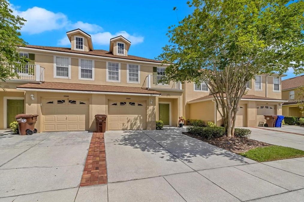 2908 Wentworth Ln, Kissimmee, FL 34741
