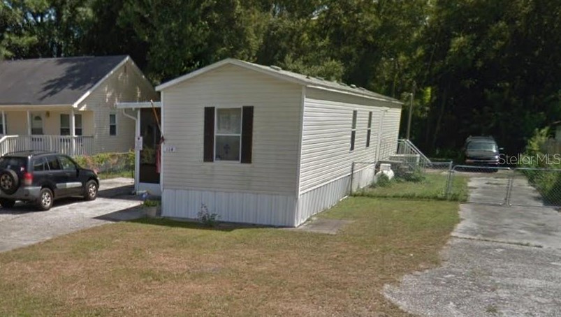 114 2nd St, Orlando, FL 32824-8213