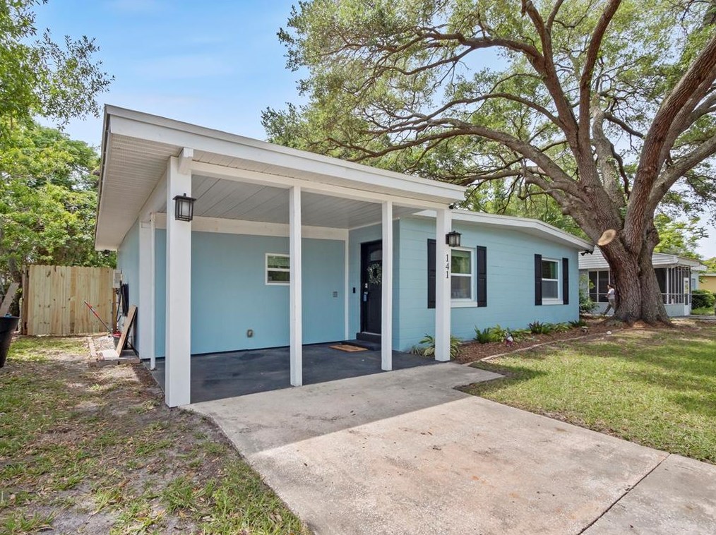 141 Mayfair Cir, Sanford, FL 32771