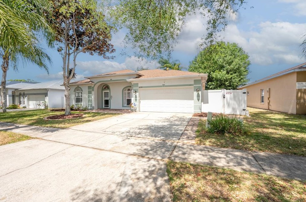439 Knightswood Dr, Apopka, FL 32712