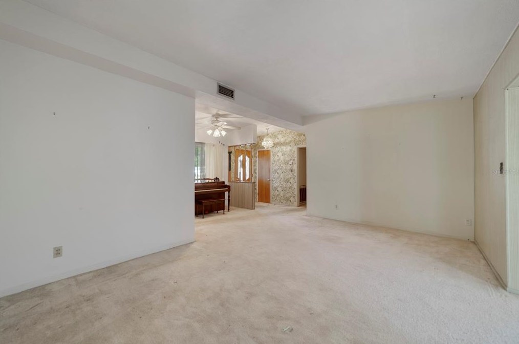 3613 March Ave, Orlando, FL 32806-7201