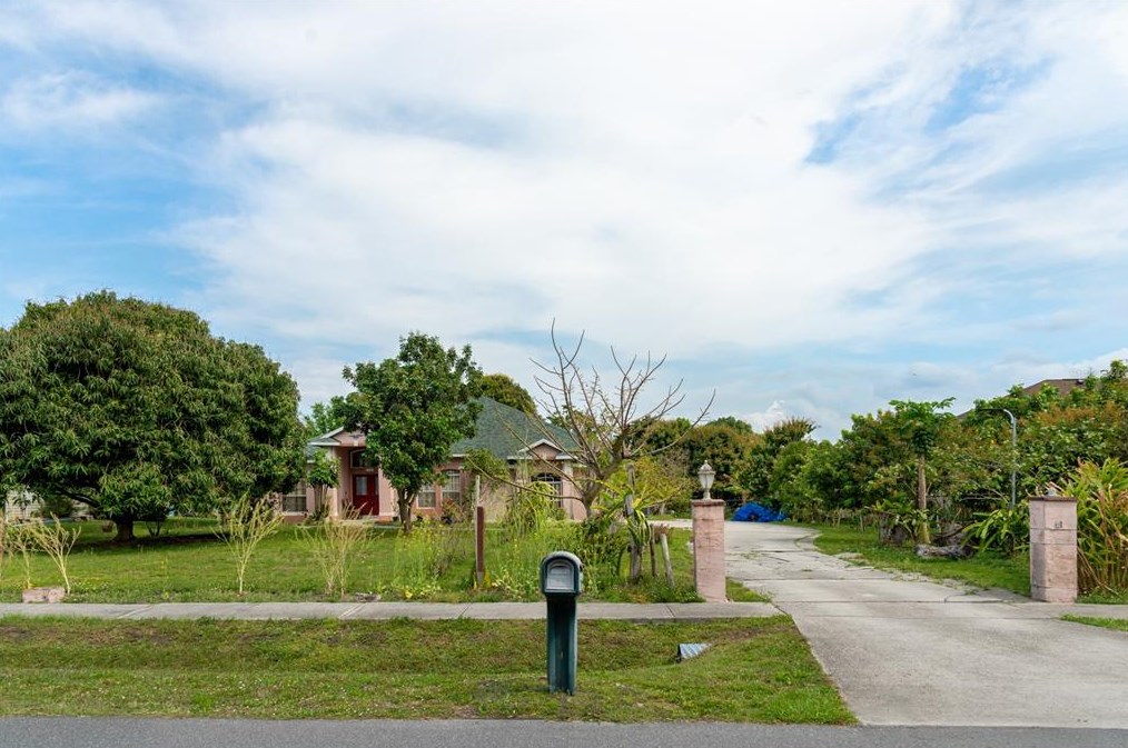 1057 Shawnda Ln, Kissimmee, FL 34744-4979