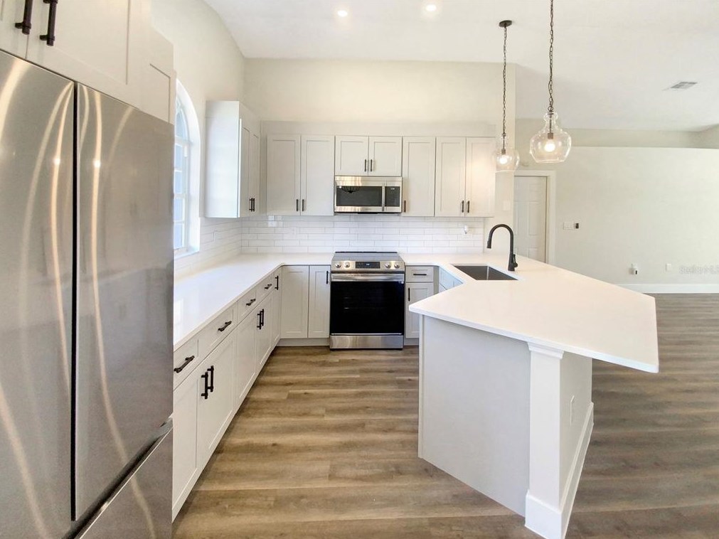 789 Hunt Dr, Lake Wales FL  33853-3563 exterior