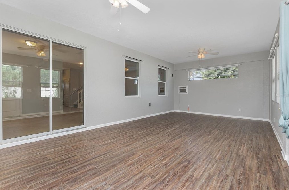 3291 Zander Dr, Grand Island FL  32735-9019 exterior