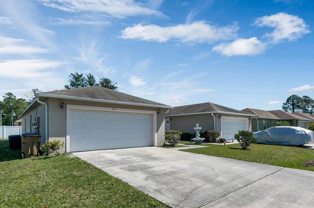 310 Greenwich Ct, Kissimmee, FL 34758