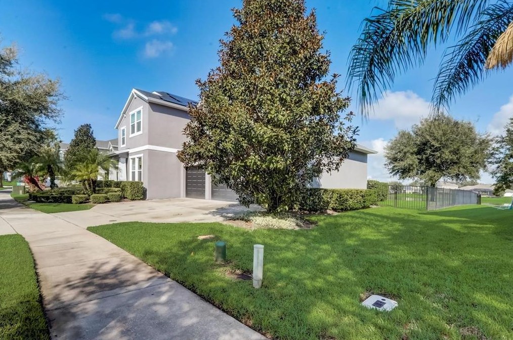 10376 Woodward Winds Dr, Orlando, FL 32827