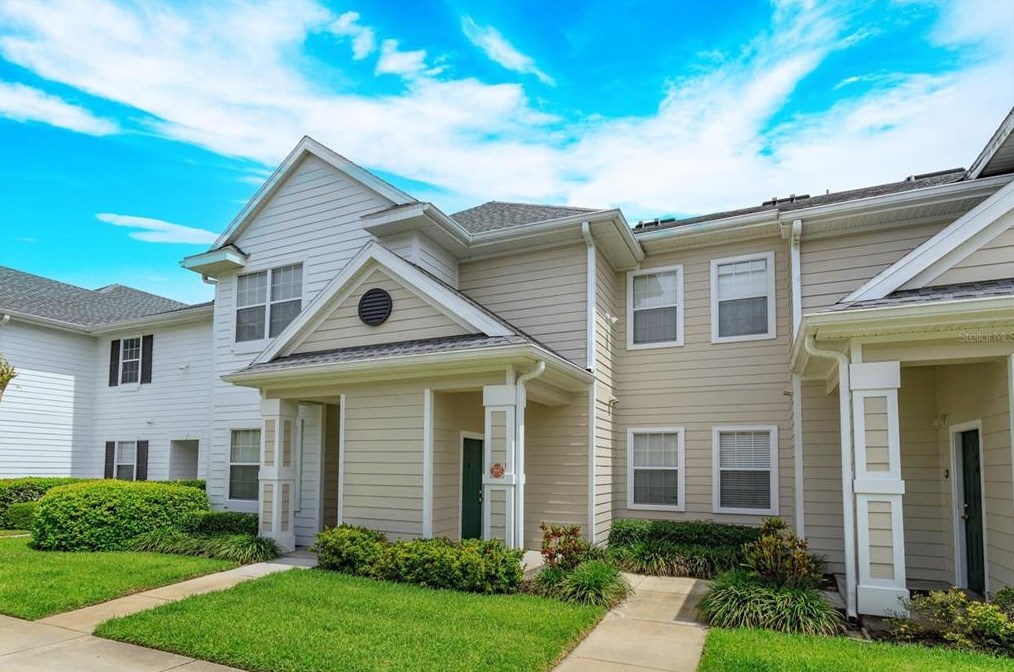 142 Southern Pecan Cir, Winter Garden FL  34787-6311 exterior