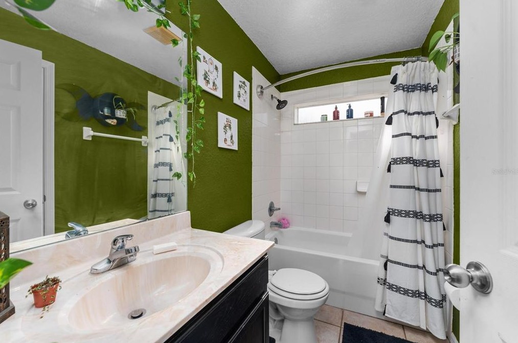 152 Argyle Gate Loop Rd, Dundee FL  33838-4432 exterior