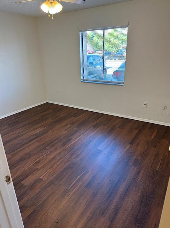 2707 Hunt Club Ln, Orlando, FL 32826-3938