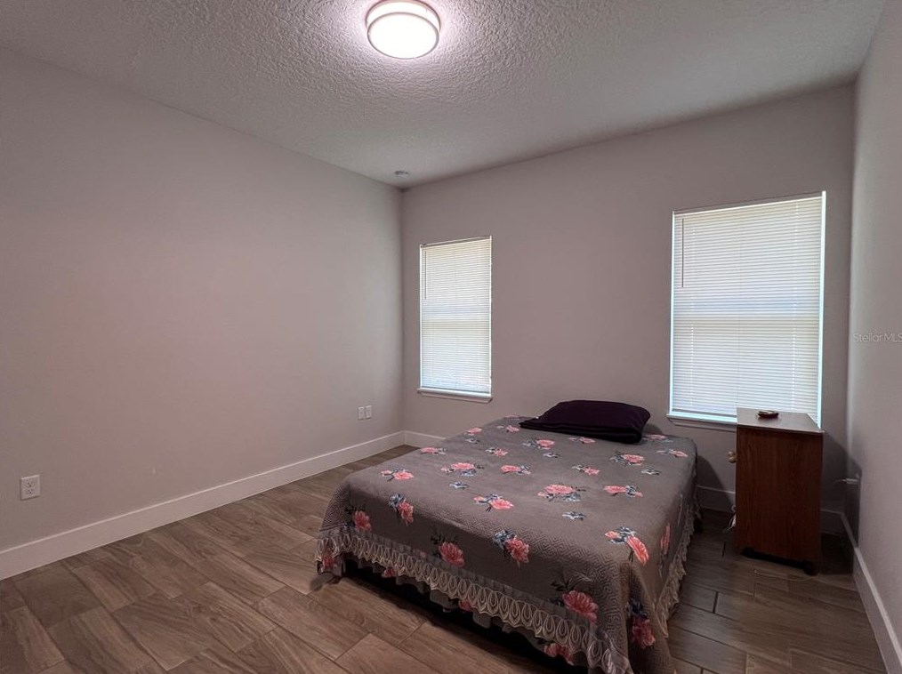 140 17th St, Apopka FL  32703-7119 exterior