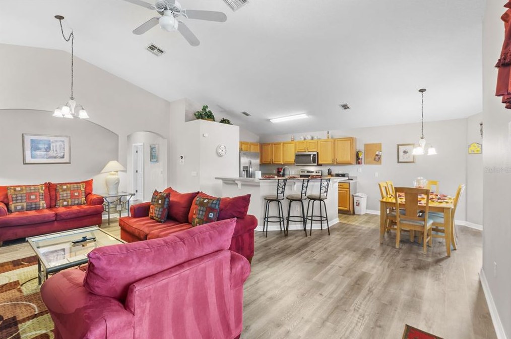 336 Kildrummy Dr, Davenport FL  33896-5064 exterior