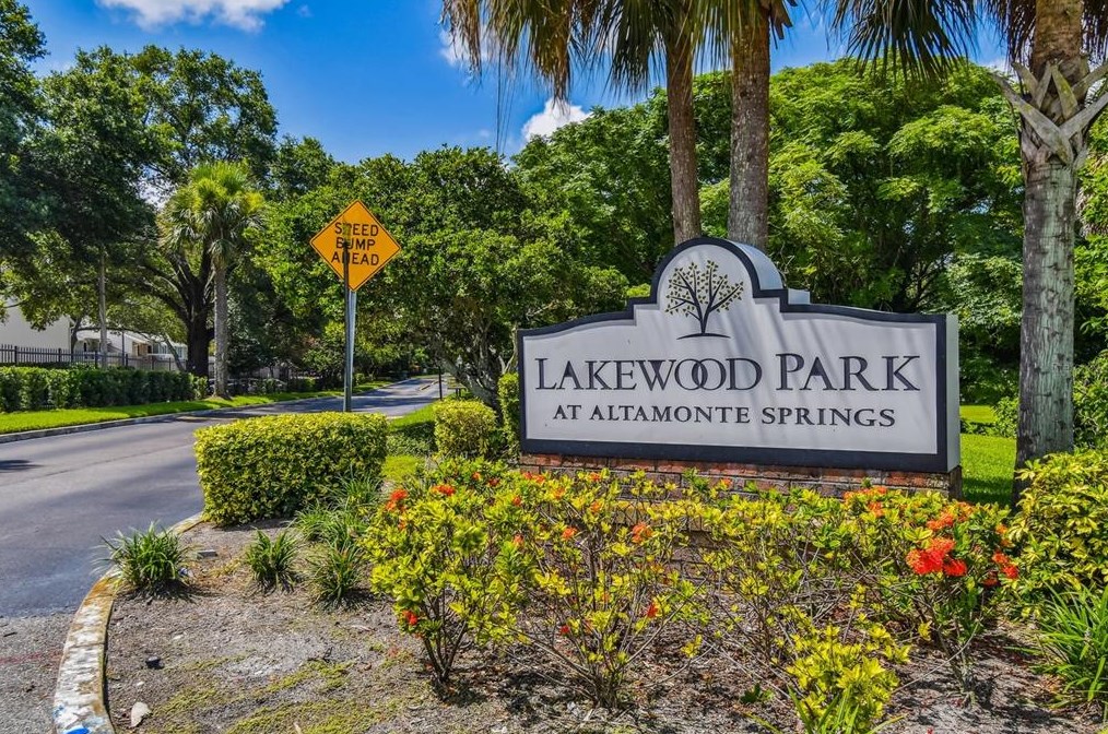 360 Lake Ontario Ct, Altamonte Springs FL  32701-5815 exterior