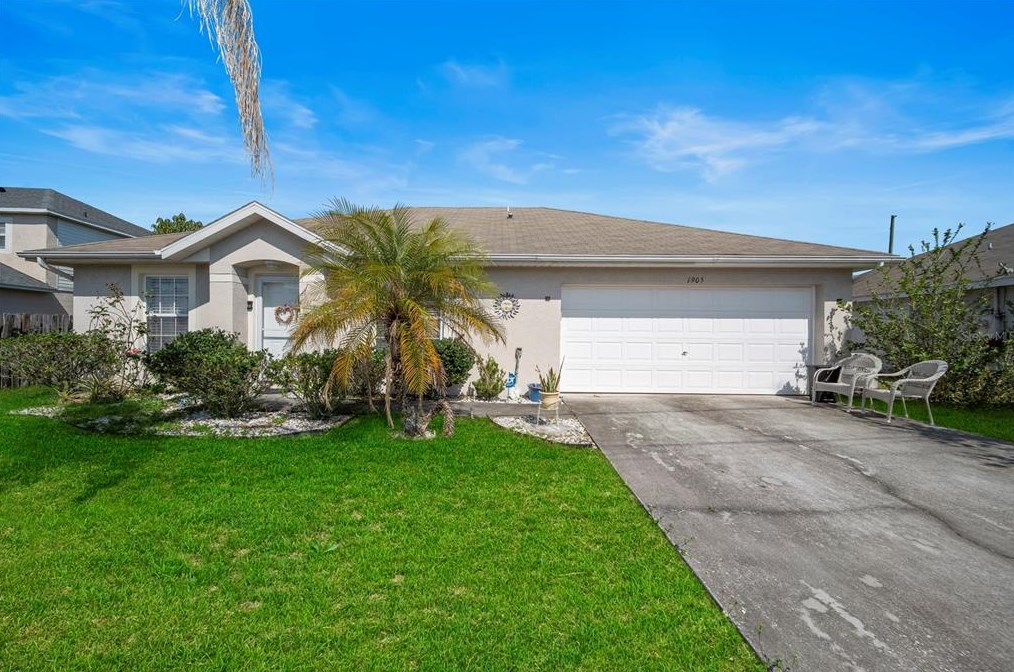 1905 Myakka Ct, Kissimmee, FL 34759-5331
