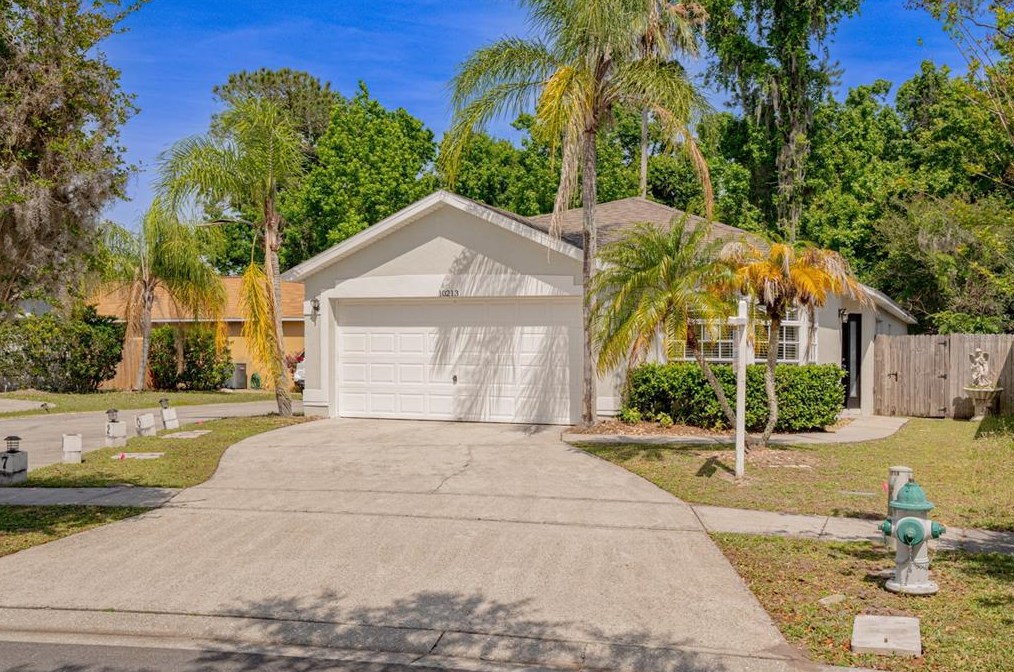 10213 Cody Ln, Orlando, FL 32825-8138