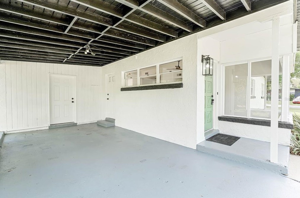 100 Pinecrest Dr, Sanford FL  32773-5446 exterior