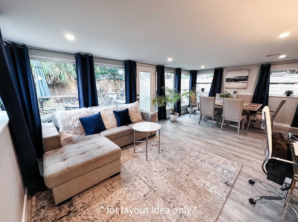 1332 Florida Ave, Palm Harbor FL  34683-4521 exterior