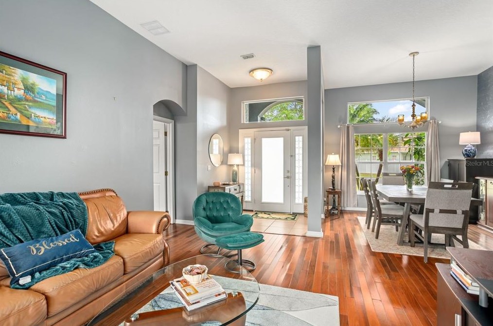 2734 Patrician Cir, Kissimmee, FL 34746