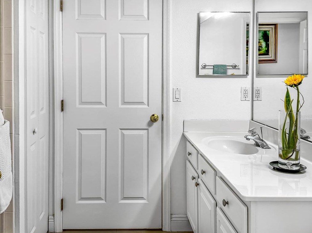 13005 Entrada Dr, Orlando FL 32837-4700 exterior