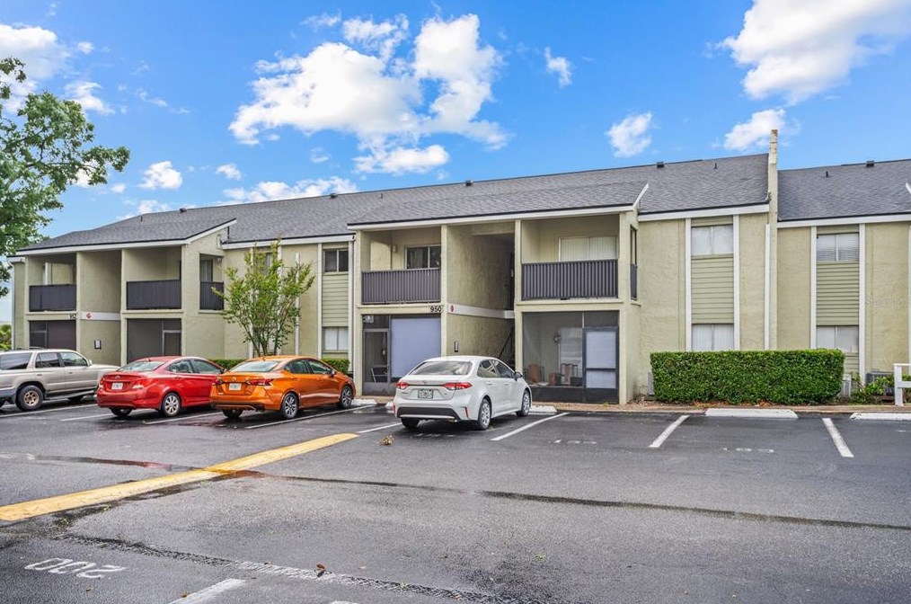 950 Lake Destiny Rd, Altamonte Springs FL  32714-6929 exterior