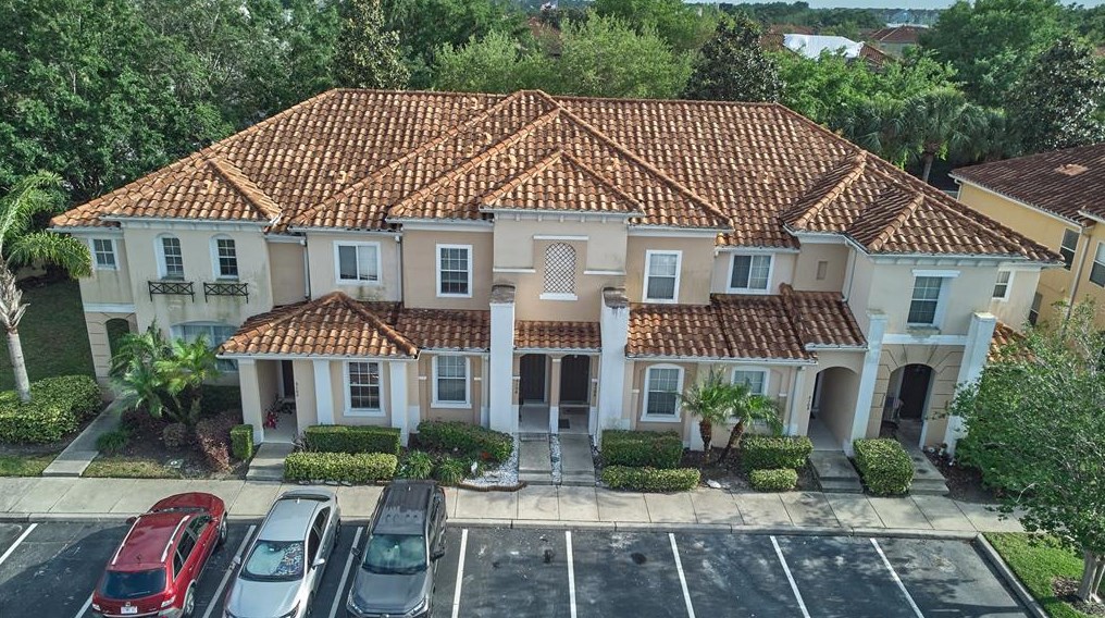 5104 Dominica Dr, Kissimmee FL  34746-5598 exterior