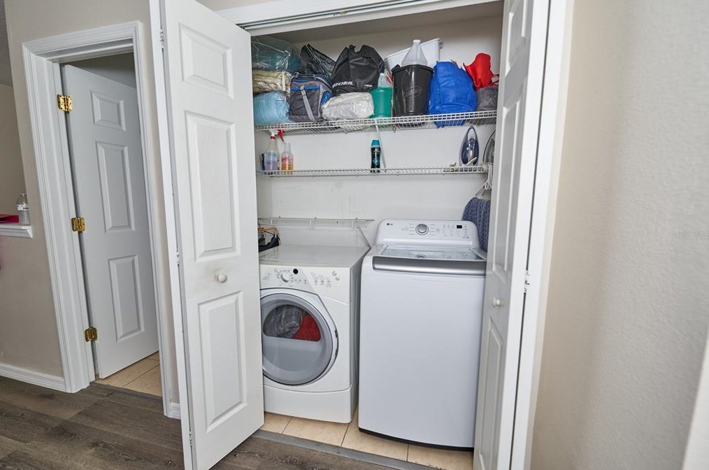 5104 Dominica Dr, Kissimmee FL  34746-5598 exterior